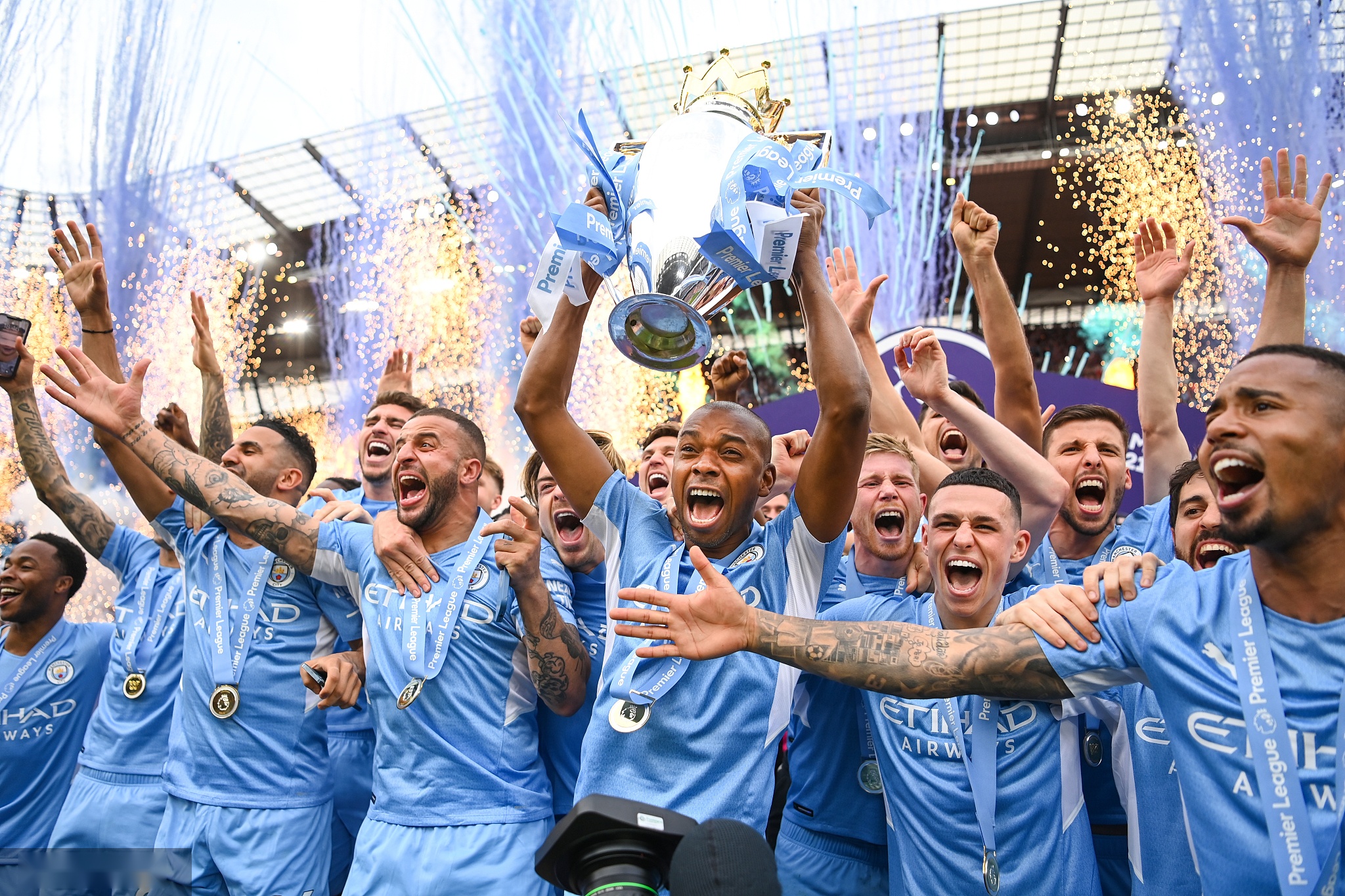 帮助各位在 帮助各位在