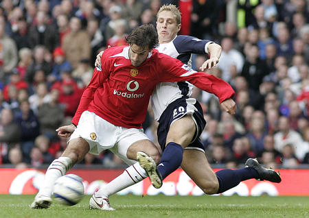 队徽更新的 队徽更新的